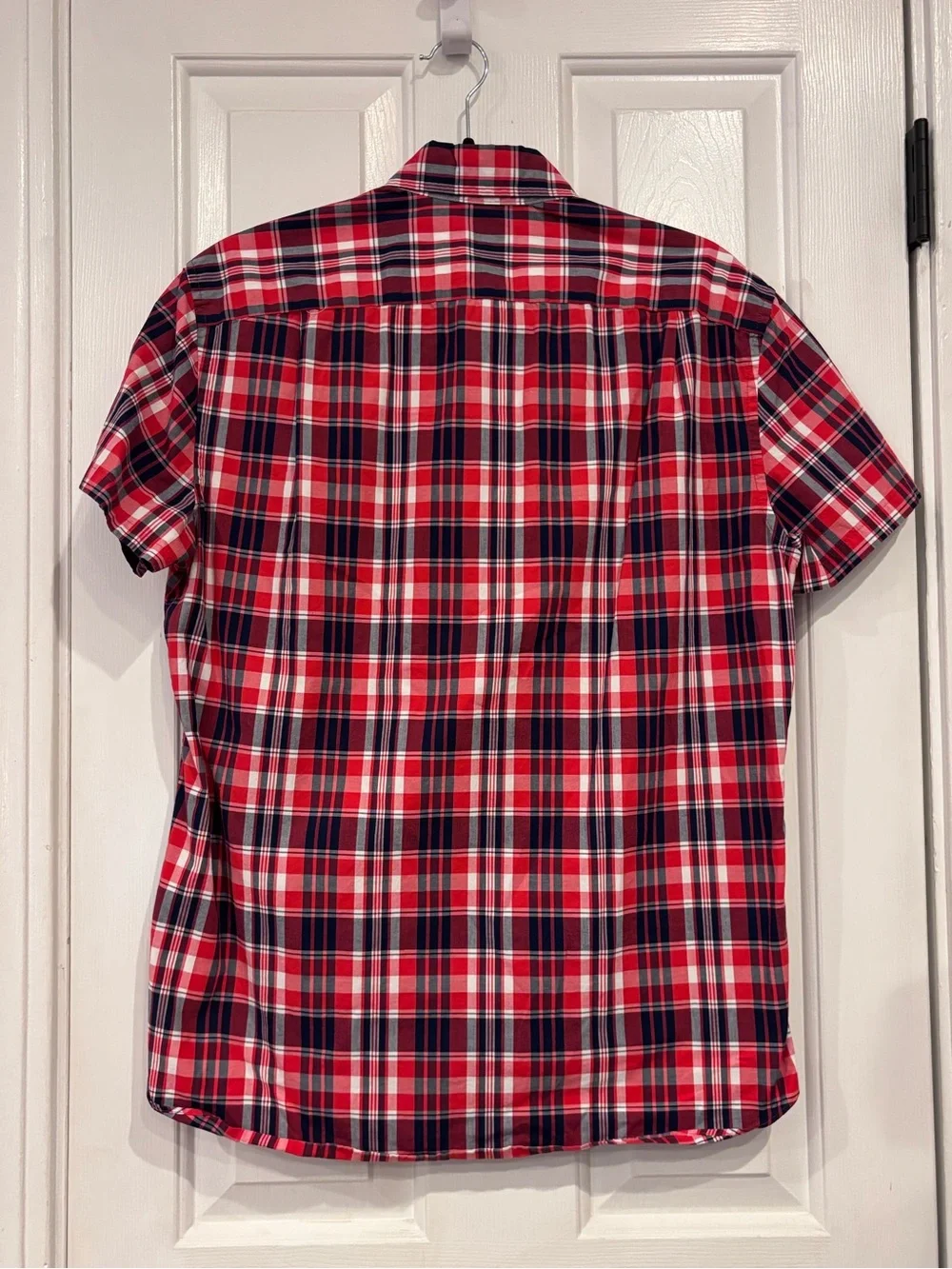 J. Crew Men's Red and Navy Plaid Short-Sleeve Button-Down Shirt